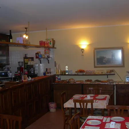 Celeste Bed & Breakfast 3*